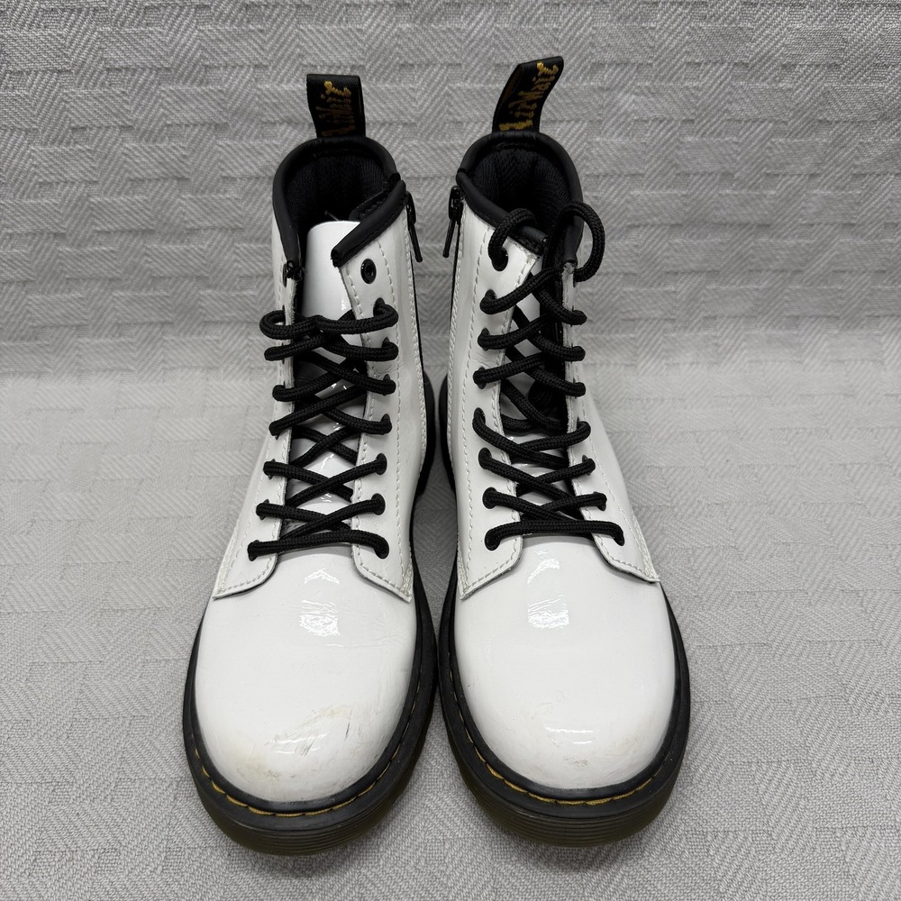 Dr. Martens Boots Youth Size 10 White Patent Leather‎ Side Zip Combat Ankle - Picture 2 of 7
